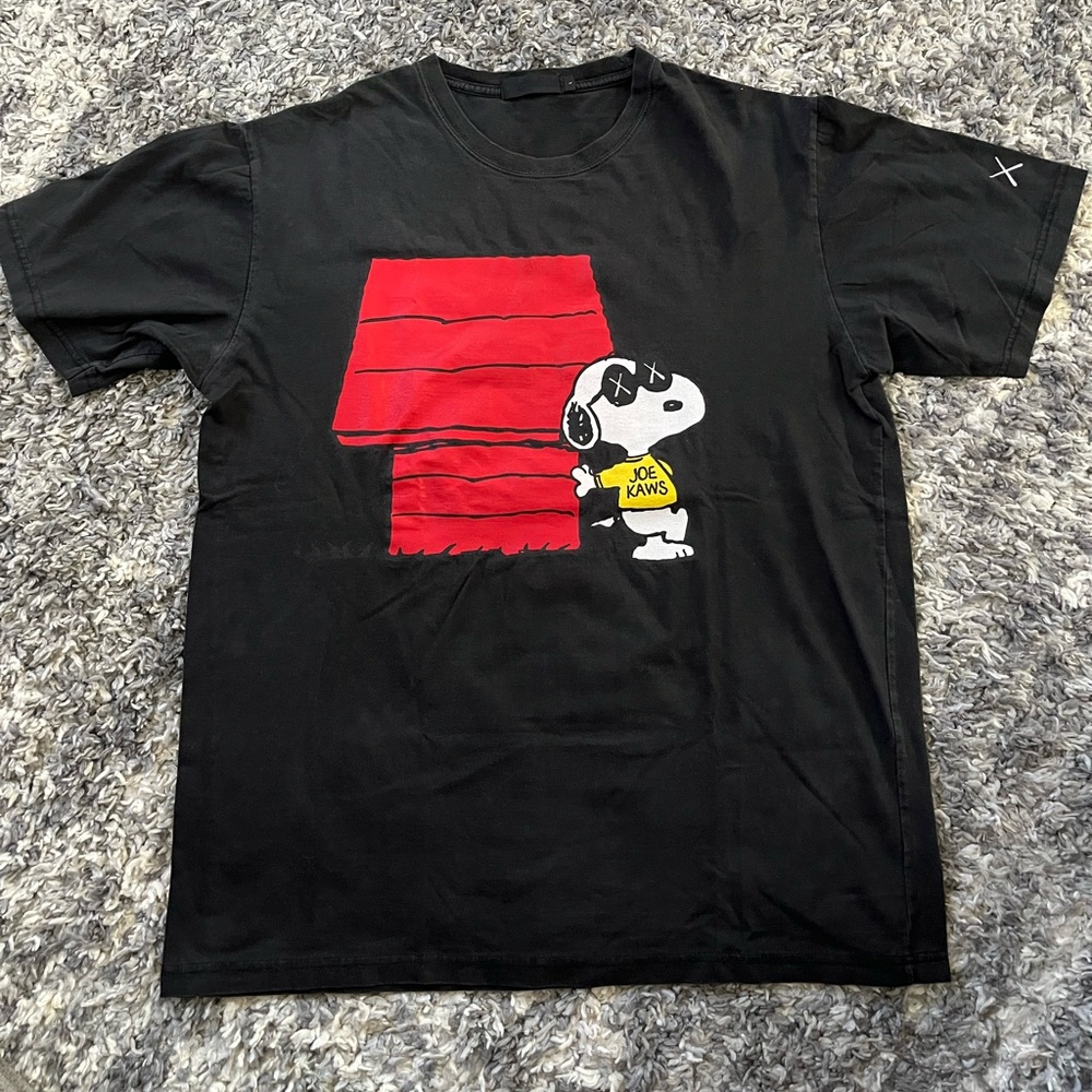 Original Fake x Kaws Peanuts Vintage Mens Tshirt Size Large